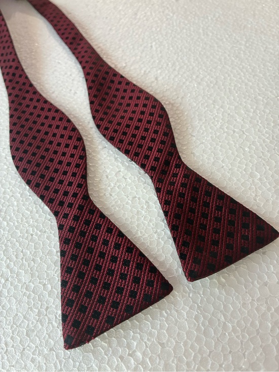 Michael Kors Other - Michael Kors 100% Silk Burgundy and Black Self-Tie Bow Tie